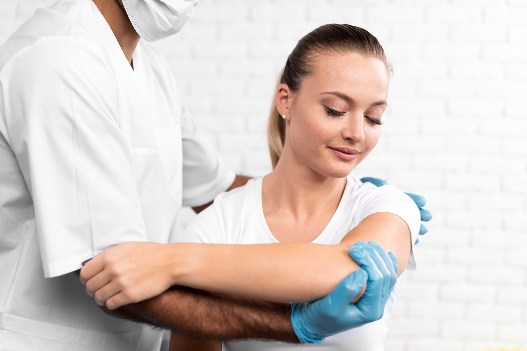 Platelet-Rich Plasma (PRP) Therapy for Shoulder, Knee Pain and Tennis Elbow